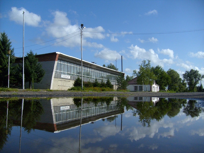 Площадь, пгт.Кировский