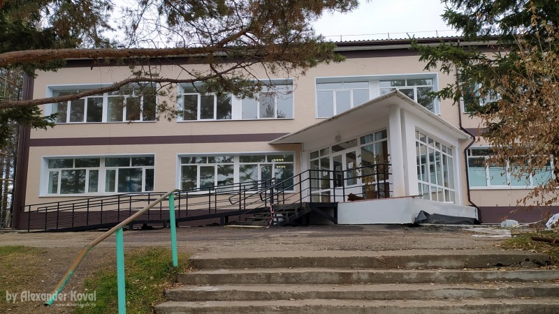 КГБУЗ «Кировская ЦРБ» (Поликлиника , Больница) п. Кировский в пгт. Кировский